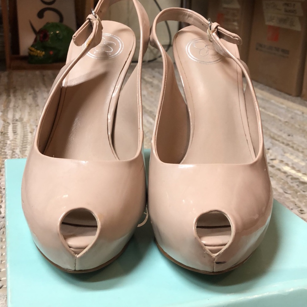 Jessica Simpson JP-LeslieX size 9.5 Fawn Patent Leather - Picture 3 of 11